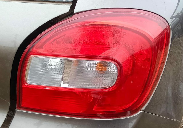 Right Tail Light ( Maruti Suzuki Baleno )